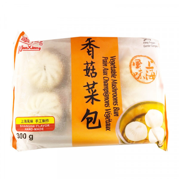 NanXiang Vegetable Mushroom Bun / 南翔香菇菜包 - 300 g